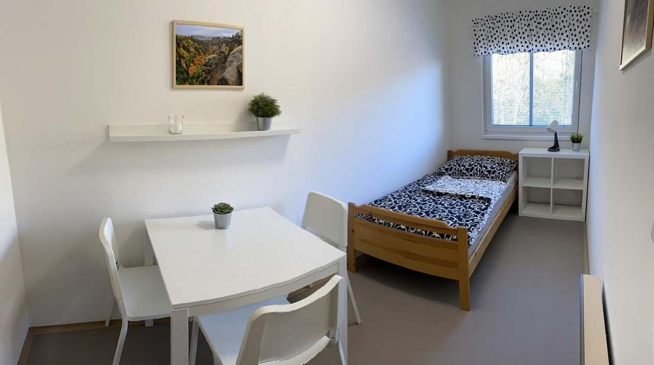 Apartmany Nad Parkem Broumov Eksteriør bilde